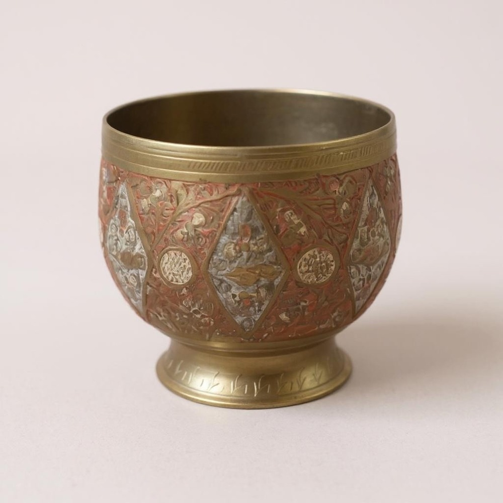 Vintage India Brass Bowl‎ Etched Floral Design Accent Decor Made In India